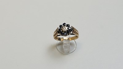 Lot 32 - Vintage 9ct gold and diamond ring 3.83 gram, size O
