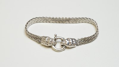 Lot 43 - vintage double lion milor bracelet 17.31 gram