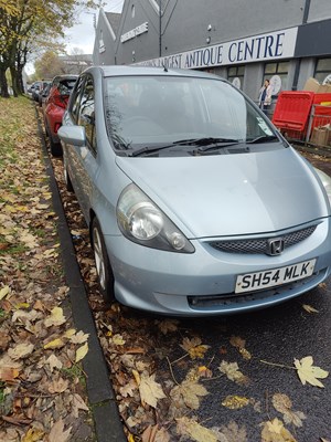 Lot 66 - Honda jazz 1.3 auto sh54mlk year MOT, 38k miles, 1 previous keeper, 17 services stamped, 1 key, central locking, full leather interior