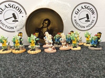 Lot 22 - Bundle Of Collectable figures and 2 Robert burns plates.