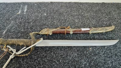 Lot 147 - Blades U.S.A Pirate Short Sword - Used