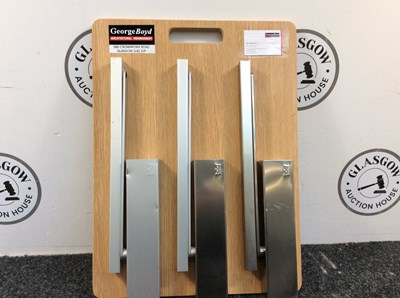 Lot 229 - Demonstration door closers