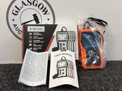 Lot 99 - V850 obdii/robot car diagnostic tool—new