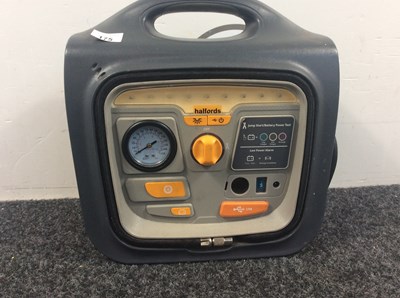 Lot 175 - Halfords jump start battery test pack