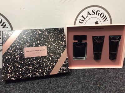 Lot 211 - Marciso rodriguez for her giftset-new