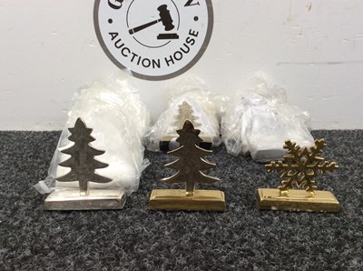 Lot 93 - Qty Of Silver Finish & Brass Christmas Place Card Holder (19) 2” Tall - New