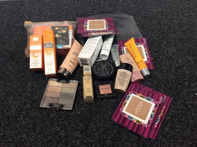 Lot 214 - Bundle of facial creams make up etc.