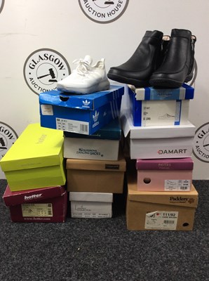 Lot 187 - 11 Pairs of Shoes - New