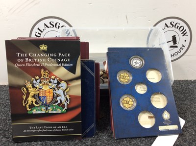 Lot 173 - Large box of assorted coins..