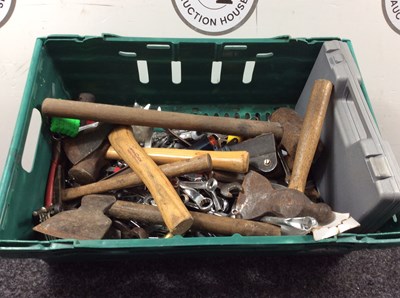 Lot 188 - Large create of tools.