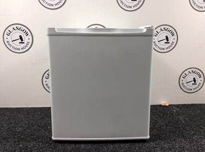 Lot 180 - Essentials White Mini Fridge - Used