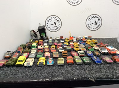 Lot 229 - Large qty of matchbox model vehicles
