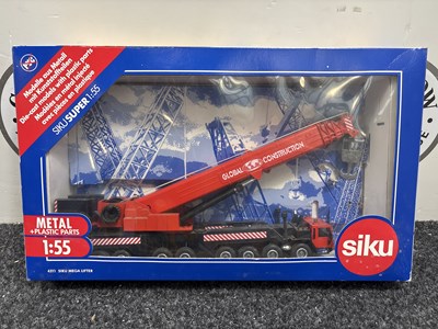 Lot 59 - Siku super 1:55 mega lifter 4311 model crane
