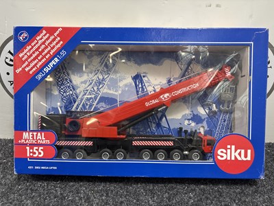 Lot 131 - Siku super 1:55 mega lifter 4311 model crane