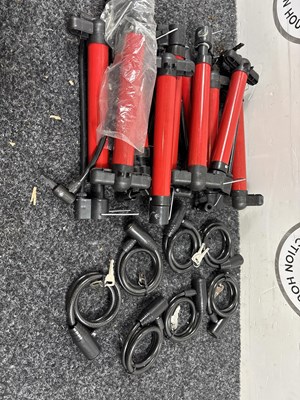 Lot 214 - 10 Bicycle Pumps & 7 Bicycle Locks with Key - New