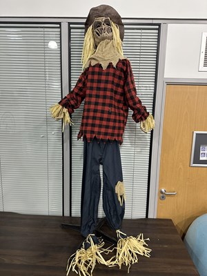 Lot 108 - Scarecrow Display Prop - 5FT Tall - Used