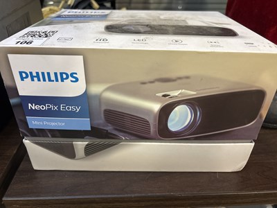 Lot 106 - Philips neopix easy projector
