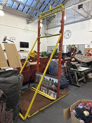 Lot 185 - Hanging From A Pole Fair Game, 15FT Tall - Used