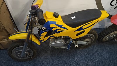Lot 88 - Kids Petrol Mini Dirt Bike in need of work