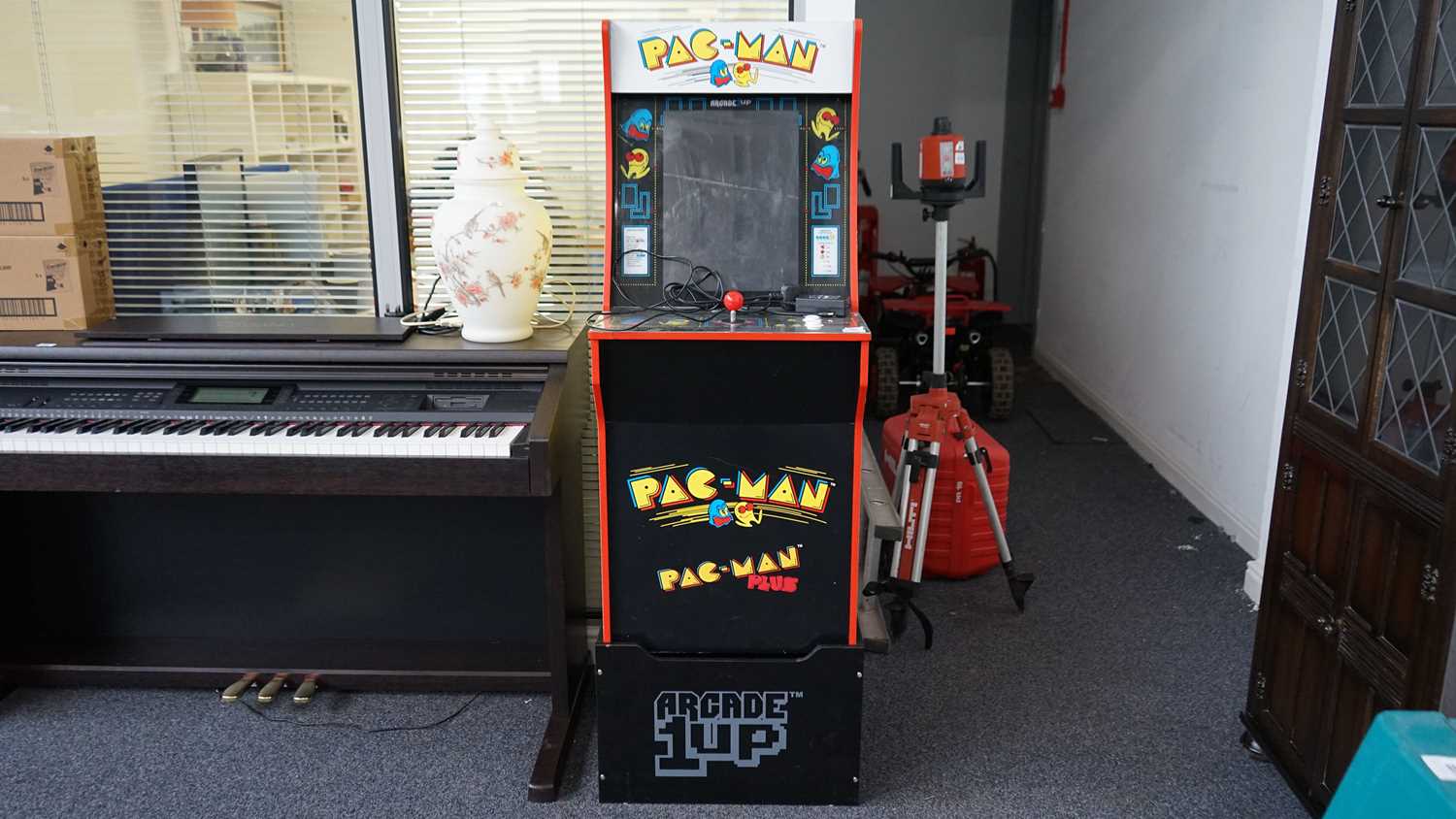 Lot 221 - PacMan Arcade Machine