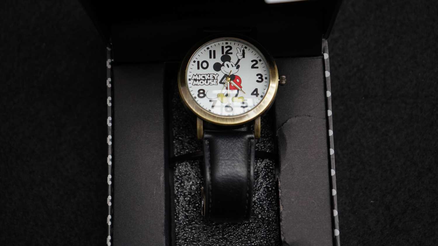 Lot 147 - Disney Mickey Mouse Watch