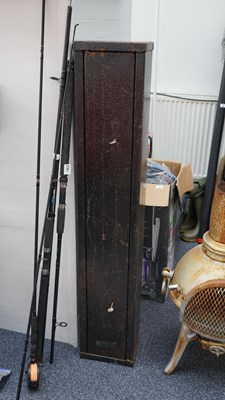 Lot 139 - Gun Cabinet