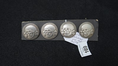 Lot 169 - Set of 4 WW2 German Uniform Buttons
