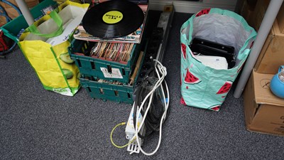 Lot 204 - 4 Extension Cables