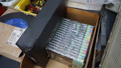 Lot 189 - Qty of James Bond & Fifa Media