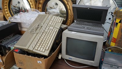 Lot 190 - Vintage tech