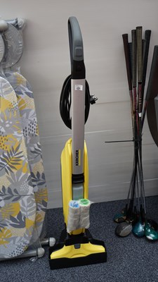 Lot 131 - Karcher floor cleaner