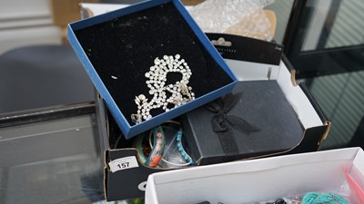 Lot 157 - Qty of Vintage Jewellery