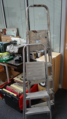 Lot 214 - 2 Step Ladders