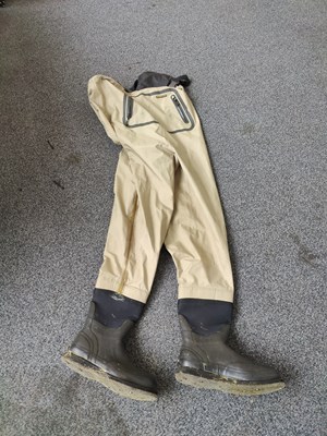 Lot 333 - Fishing wadders