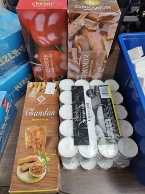 Lot 21 - Qty of incense and tealights