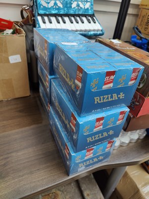 Lot 20 - 6 boxes of blue rizla filter tips