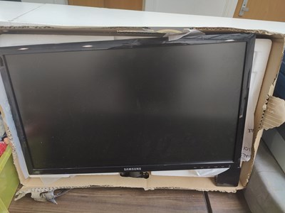 Lot 18 - Samsung Gaming computer Monitor