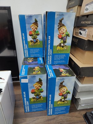 Lot 47 - Colour changing solar changing garden lights