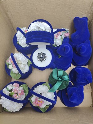 Lot 158 - 12 New Boxed Rings