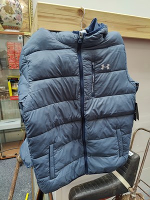 Lot 141 - Under Armour Puffa Jacket 14+years