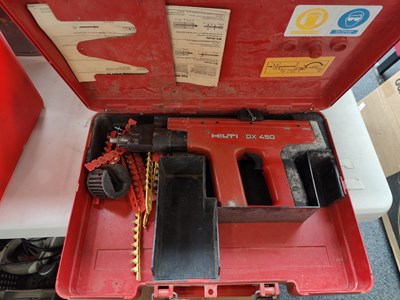 Lot 314 - Hilti dx 450 gun