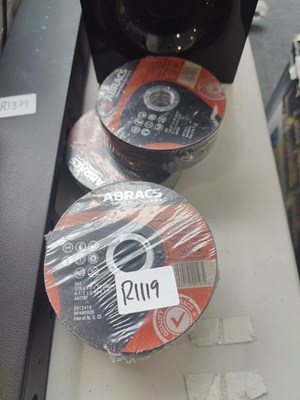 Lot 295 - 100 x 1mm Grinder Blades
