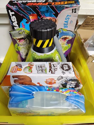 Lot 5 - Box containing new kids games and toys