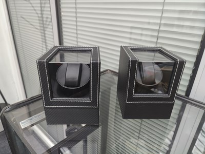 Lot 133 - 2 Automatic watch winders