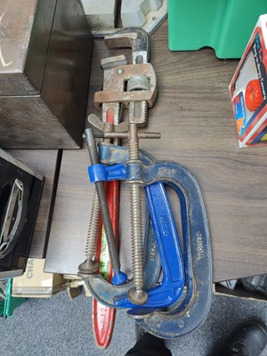 Lot 202 - 3 vices and a wrench asstd brands Inc record