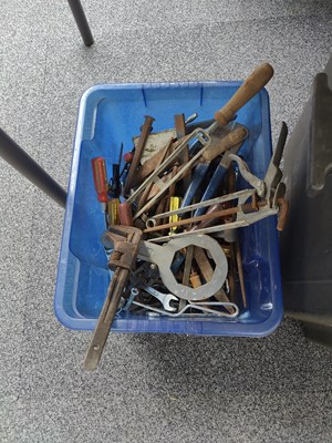 Lot 310 - Box of hand tools
