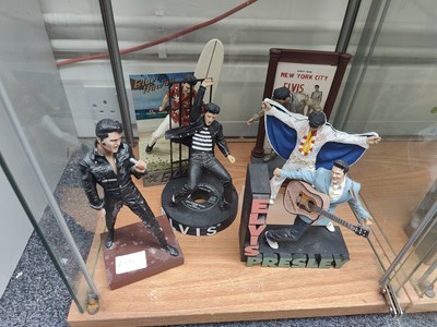 Lot 128 - Collection of Elvis figures on display stands