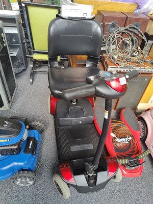 Lot 281 - Gogo mobility scooter working with charger key and instructions brand new batteries