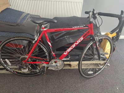 Lot 246 - Viking phantom road race bike