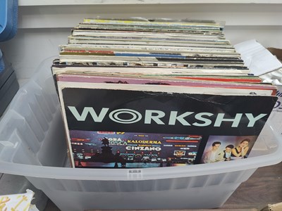 Lot 22 - Qty of Vinyls